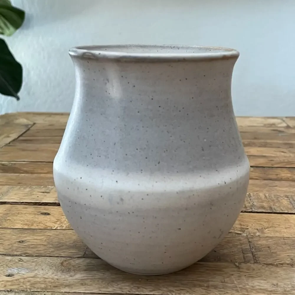 Art Studio Pottery Handcrafted Ceramic Vase 6.5